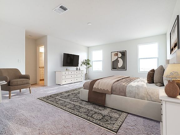5th image of 10148 Queens Pearl St