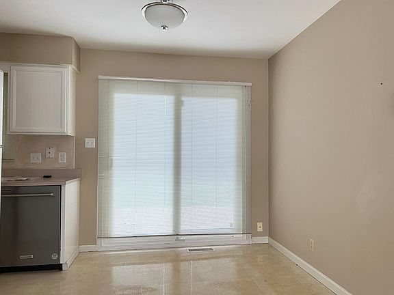 4th image of 3205 Churchview Dr