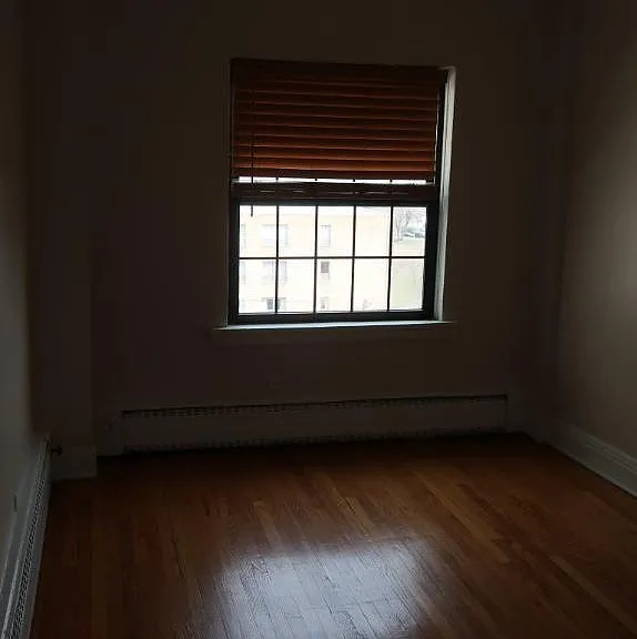 735 W Junior Ter #401 — Photo 14