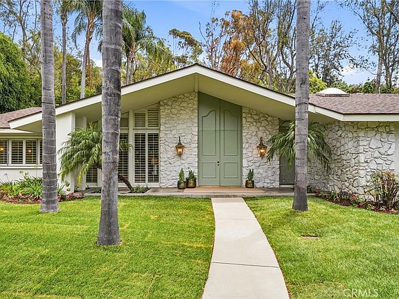 5th image of 7810 Elden Ave