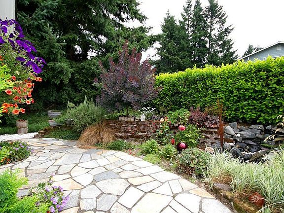 4th image of 3034 Wilderness Dr SE