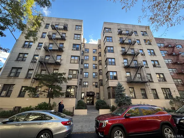 2962 Decatur Avenue #4B, Bronx, NY 10458
