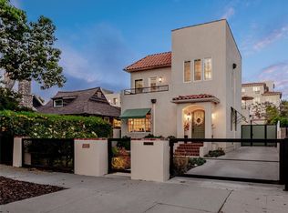 4022 Willowcrest Ave, Studio City, CA 91604