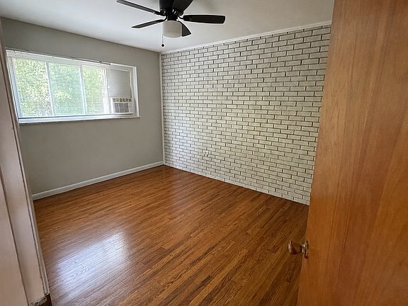 3rd image of 1394 Crotty Ct #2
