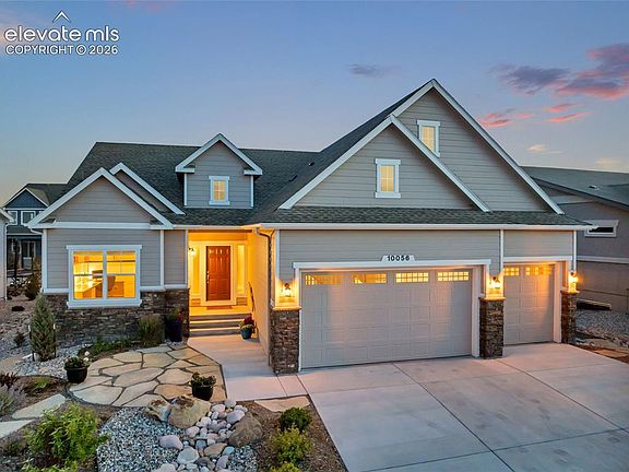 2nd image of 10056 Emerald Lake Ln