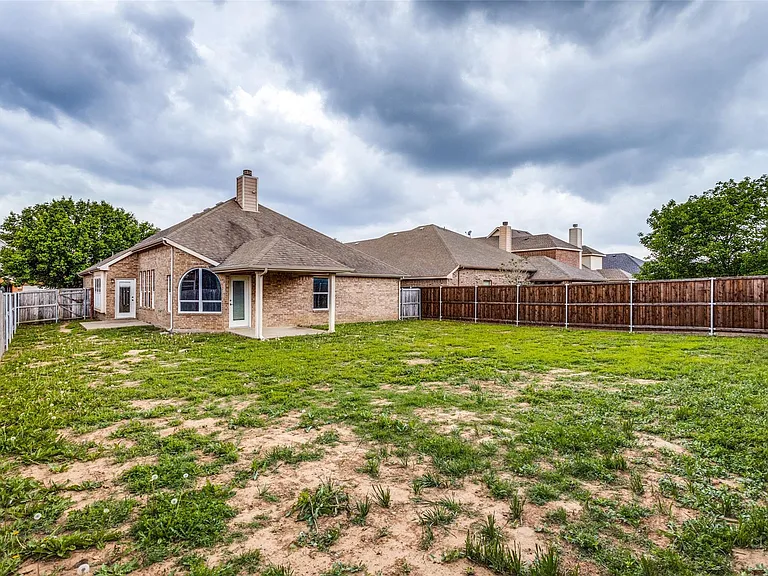 141 Arbordale Way — Photo 24