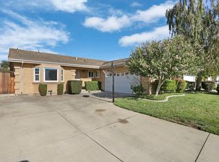 215 Rutledge Dr, Lodi, CA 95242