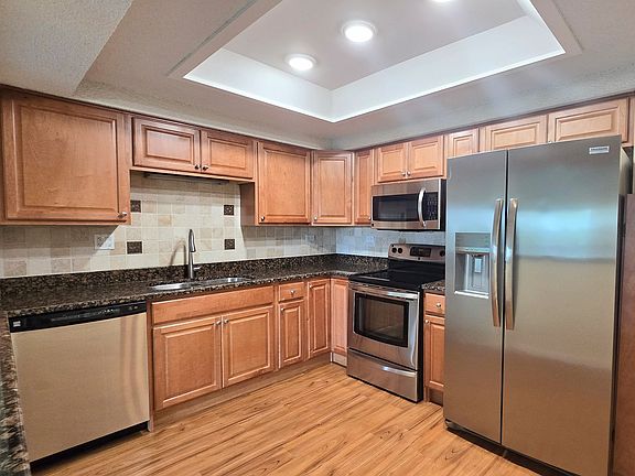5th image of 690 Chandler Rd APT 408
