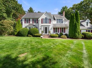 7 Huckleberry Rd, Hopkinton, MA 01748