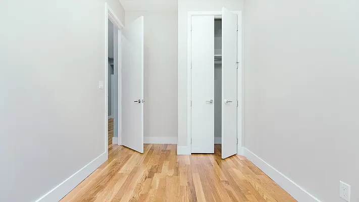 Rented by Nooklyn NYC LLC | media 40