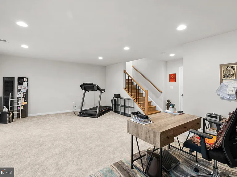 6227 Almerico Pl — Photo 111
