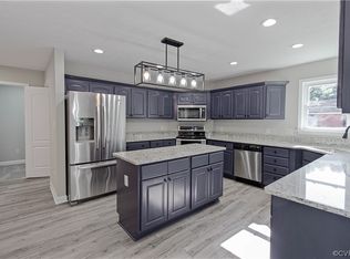 20 Ashe Meadows Dr, Hampton, VA 23664