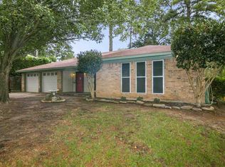 1322 Carnegie Dr, Longview, TX 75601