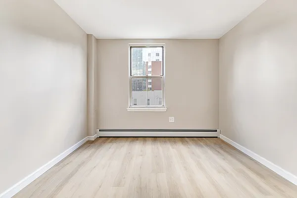 Rented by Compass | media 36