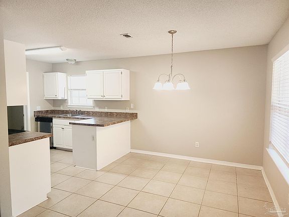 4th image of 1712 Antibes Cir
