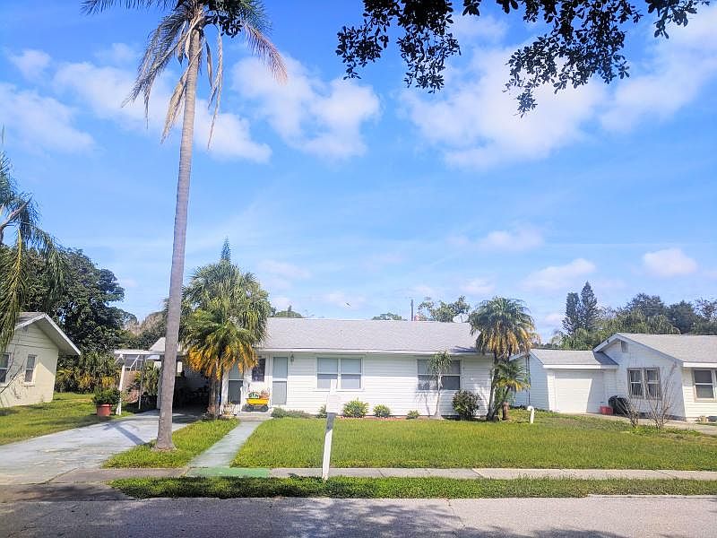 1st image of 2131 Palm Ter