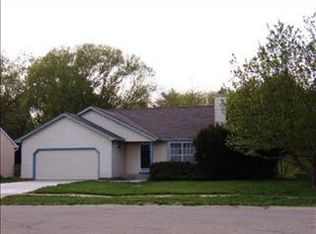 3311 SW Maupin Ct, Topeka, KS 66614