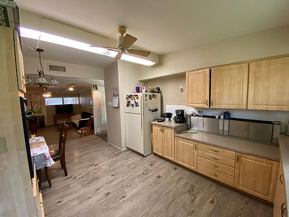 5th image of 6879 Burwood Ln