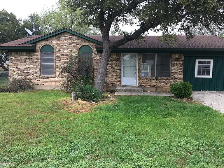 8018 County Road 564 — Photo 1