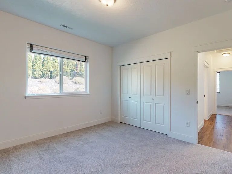 1763 Sicily Ln — Photo 21