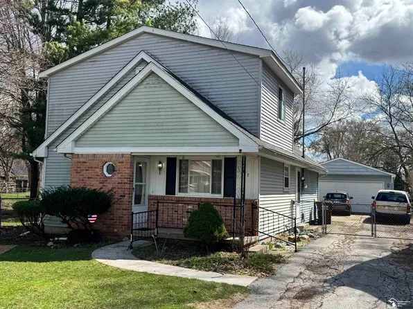 647 Washington St, Temperance, MI 48182