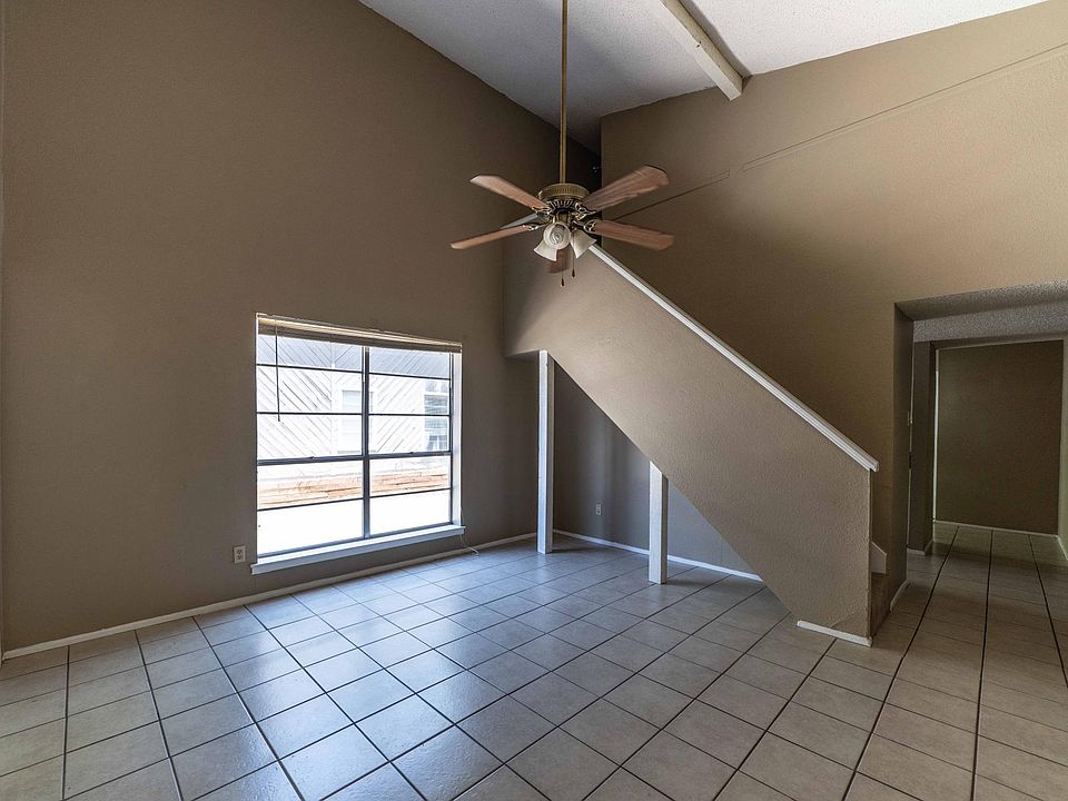 1st image of 2821 Forest Park Blvd #101