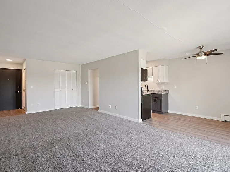 Lydia Rose Apartments — Photo 30