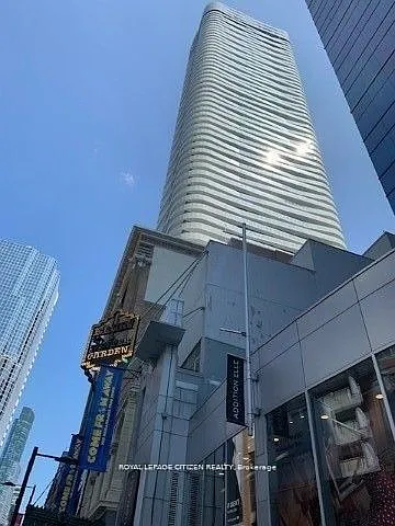 197 Yonge St Photo 1