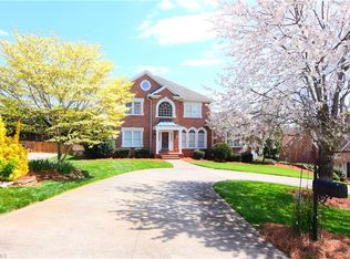 3435 Willow Wind Dr, Pfafftown, NC 27040