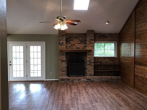 5th image of 780 Lafayette Ln