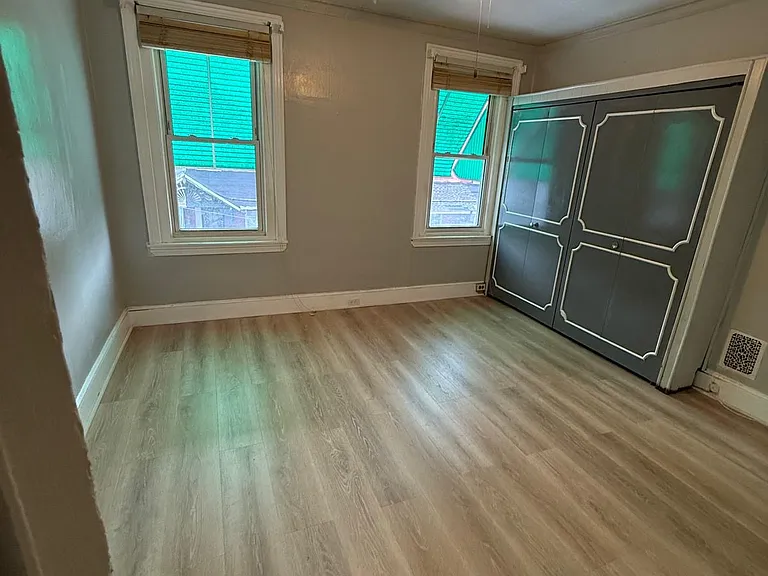 3319 N Sydenham St — Photo 23