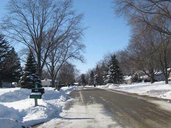 3rd image of 23772 W Lake Vista Ave