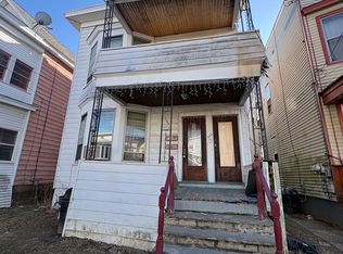 460 West St #1, Albany, NY 12206