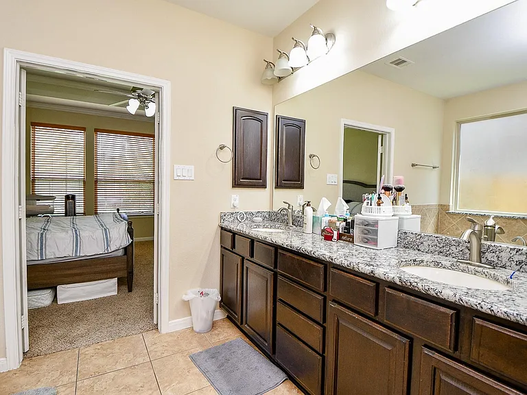 4302 Trinity Creek Ct — Photo 20