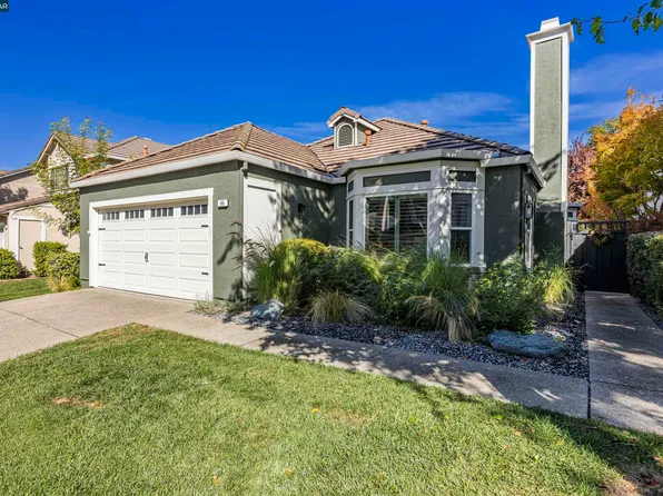 185 Glasgow Cir, Danville, CA 94526