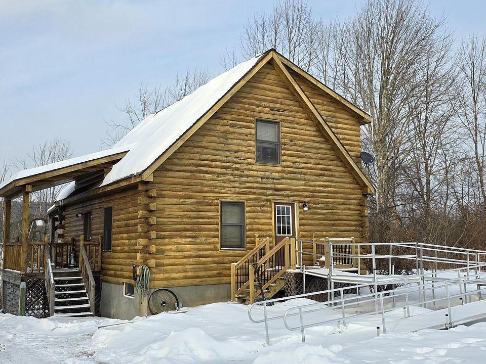 1st image of 1672 Creek Road