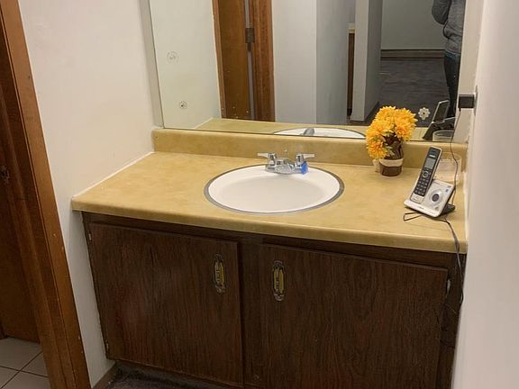 4th image of 17745 Rosewood Dr #10