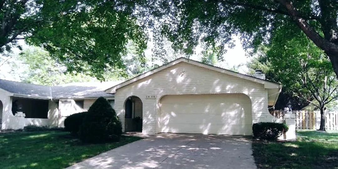 1630 Trelawney Dr — Photo 1
