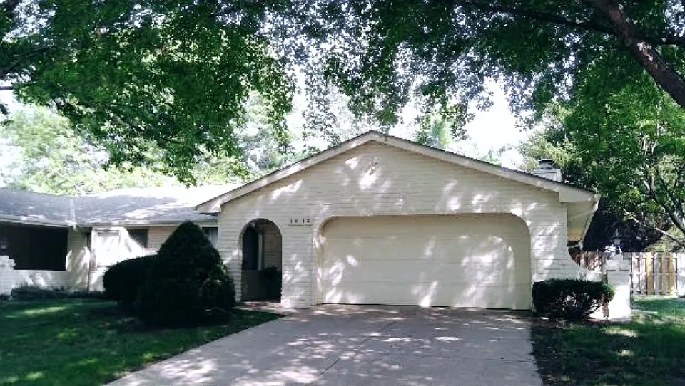 1630 Trelawney Dr