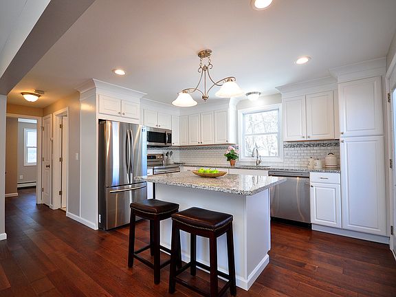 114 Greystone Avenue