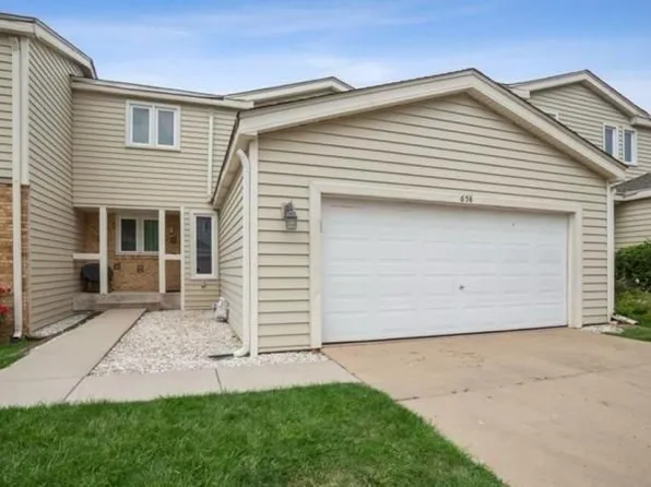 658 Lincolnshire Ln, Hoffman Estates, IL 60169