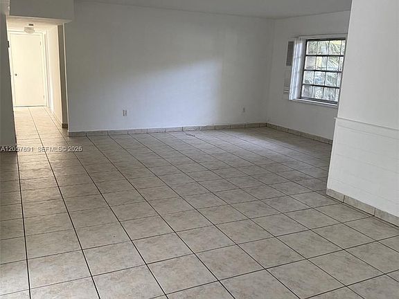 4th image of 4855 University Dr #4855