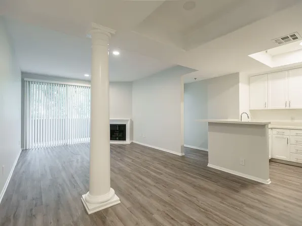 2201-2245 S Beverly Glen Blvd #207, Los Angeles, CA 90064
