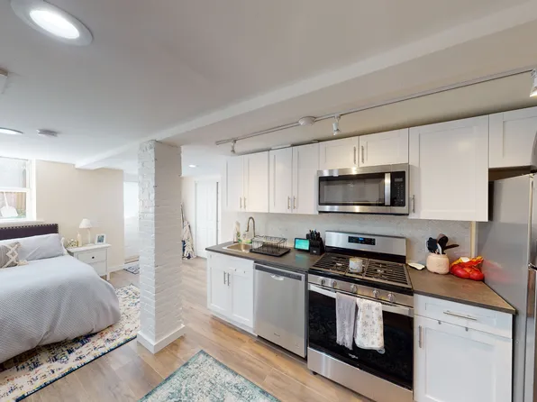 913 Garden Street image 1 of 20