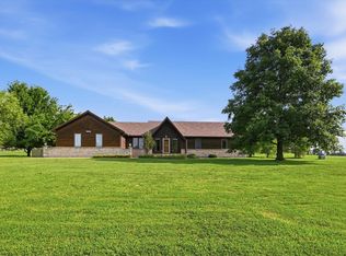 840 NW 50th St, Topeka, KS 66618