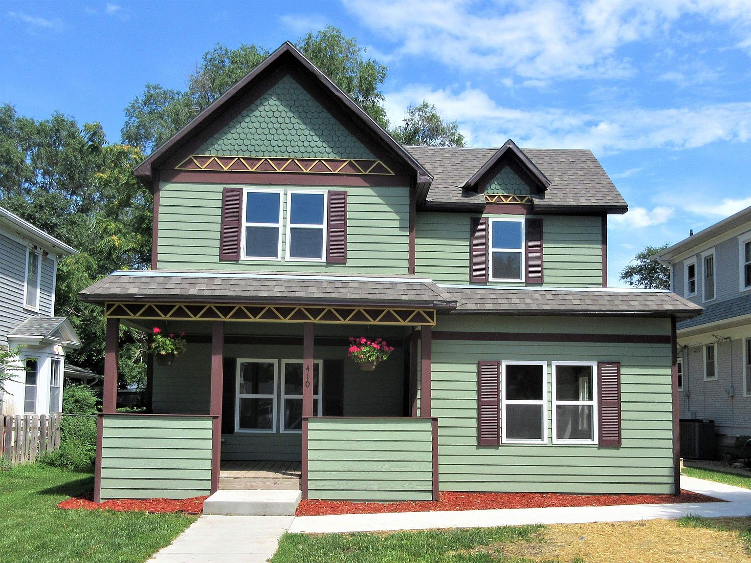 410 Locust St, Yankton, SD 57078 MLS 115789 Zillow