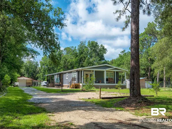 33732 Sunset Dr, Lillian, AL 36549