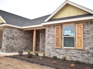 926 Jameson St, Springdale, AR 72762