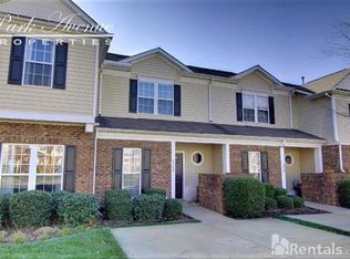 1526 Anthem Ct, Charlotte, NC 28205