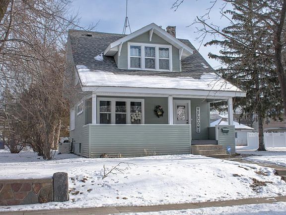 2nd image of 18 17th Ave N #A